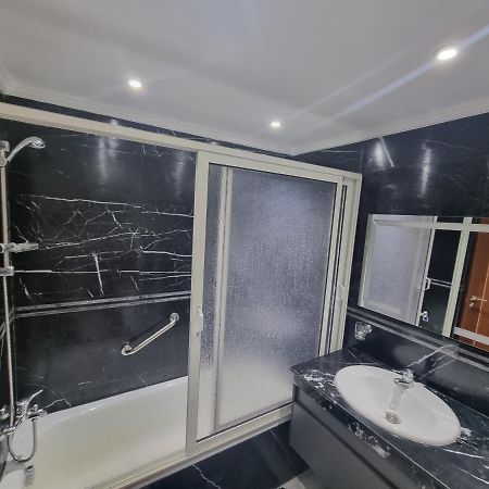 Appartement De Prestige, Vue Kasbah, Mer Et Vieux Port Tangeri Esterno foto
